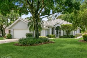 7615 SE Fiddlewood Ln, Hobe Sound, FL 33455, Sold 07/30/21
