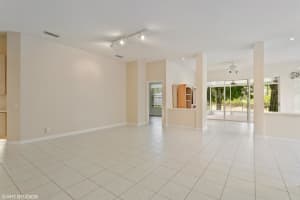 7615 SE Fiddlewood Ln, Hobe Sound, FL 33455, Sold 07/30/21
