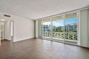 2760 S Ocean Blvd, Palm Beach, FL 33480, Sold 09/01/21