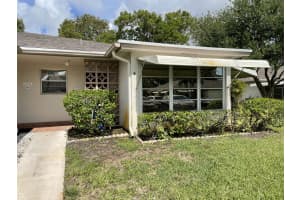 1392 High Point Way SW, Delray Beach, FL 33445, Sold 02/08/22