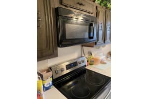 1392 High Point Way SW, Delray Beach, FL 33445, Sold 02/08/22