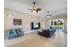 MLS# R10723835, Vero Beach, Florida 32967