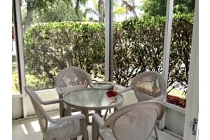 470 7th Pl, Vero Beach, FL 32962, Sold 07/21/21