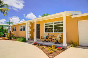 138 Gregory Pl, West Palm Beach, FL 33405, Sold 08/31/21