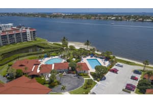 108 Half Moon Cir APT A3, Hypoluxo, FL 33462, Sold 08/05/21
