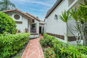 6347 Kings Gate Cir, Delray Beach, FL 33484, Sold 08/16/21