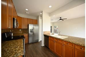 264 Lake Monterey Cir, Boynton Beach, FL 33426, Sold 08/06/21