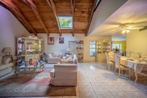6940 NW 45th St, Lauderhill, FL 33319, Sold 11/17/21