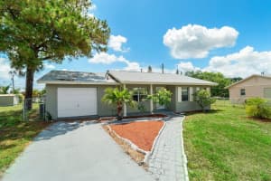 102 Gotham Ct, Fort Pierce, FL 34946, Sold 08/27/21