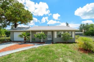 102 Gotham Ct, Fort Pierce, FL 34946, Sold 08/27/21