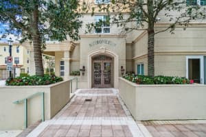 403 S Sapodilla Ave, West Palm Beach, FL 33401, Sold 07/23/21