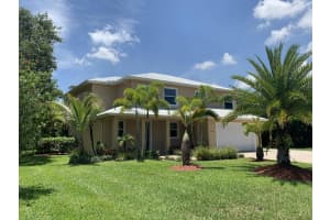 5260 SW Landing Creek Dr, Palm City, FL 34990, Sold 10/28/21