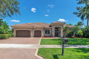 13839 SW 42nd St, Davie, FL 33330, Sold 07/21/21