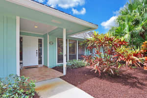 18721 SE River Ridge Rd, Tequesta, FL 33469, Sold 08/13/21