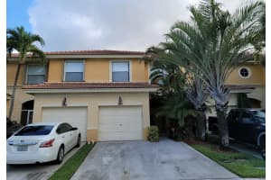394 River Bluff Ln, Royal Palm Beach, FL 33411, Sold 09/02/21