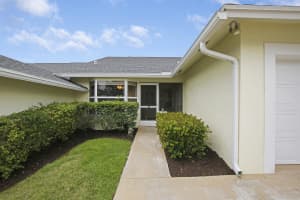 8188 SE Fox Hill Pl, Hobe Sound, FL 33455, Sold 08/13/21