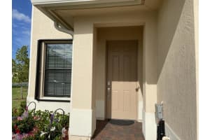 894 S Verona Trace Dr, Vero Beach, FL 32966, Sold 02/28/22