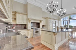 5 S Ocean Blvd, Highland Beach, FL 33487, Sold 03/01/22