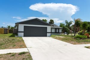 5126 St John Ave S, Boynton Beach, FL 33472, Sold 08/17/21