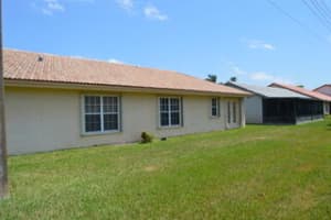 2360 W Lake Miramar Cir, Miramar, FL 33025, Sold 08/11/21