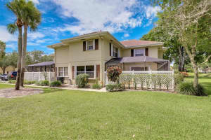 39 Essex Ct, Royal Palm Beach, FL 33411, Sold 08/05/21