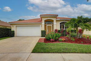6940 SE Twin Oaks Cir, Stuart, FL 34997, Sold 07/26/21