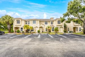 942 Summit Lake Dr, West Palm Beach, FL 33406, Sold 09/16/21