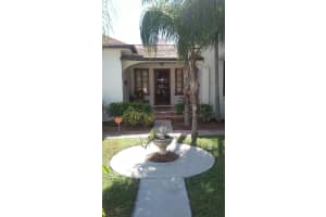 416 Westwood Rd, West Palm Beach, FL 33401, Sold 08/13/21