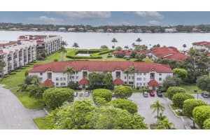 102 Half Moon Cir APT C1, Hypoluxo, FL 33462, Sold 10/21/21