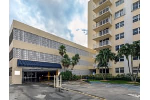 3540 S Ocean Blvd, South Palm Beach, FL 33480, Sold 08/06/21