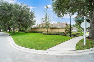 211 S Hampton Dr, Jupiter, FL 33458, Sold 08/05/21