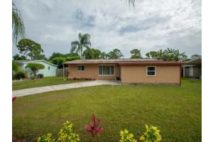 2194 1st Pl SW, Vero Beach, FL 32962, Sold 09/03/21