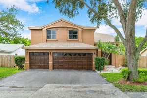 4756 NW 14th St, Coconut Creek, FL 33063, Sold 08/13/21