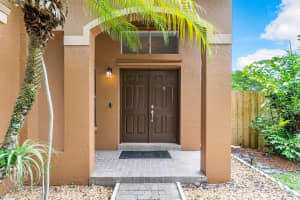 4756 NW 14th St, Coconut Creek, FL 33063, Sold 08/13/21