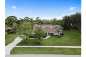 15235 Meadow Wood Dr, Wellington, FL 33414, Sold 08/25/21