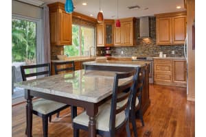 451 Denny Ct, Boca Raton, FL 33486, Sold 08/09/21