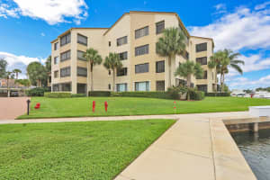 846 Oak Harbour Dr, Juno Beach, FL 33408, Sold 08/10/21