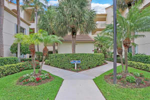 846 Oak Harbour Dr, Juno Beach, FL 33408, Sold 08/10/21