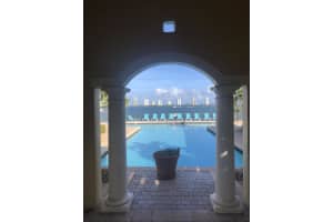 1015 Lake Shore Dr, Lake Park, FL 33403, Sold 10/01/21