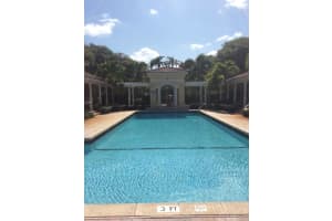 1015 Lake Shore Dr, Lake Park, FL 33403, Sold 10/01/21