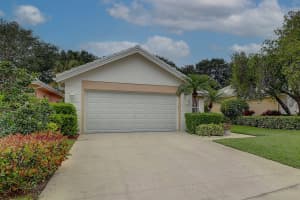 8647 Wakefield Dr, Palm Beach Gardens, FL 33410, Sold 10/28/21