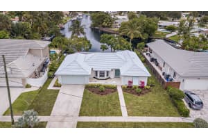1894 Tudor Rd, North Palm Beach, FL 33408, Sold 07/23/21