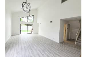 5104 Thyme Dr, Palm Beach Gardens, FL 33418, Sold 09/15/21