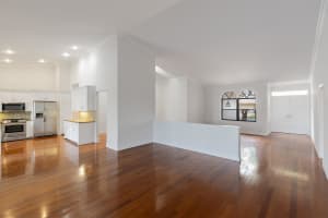 2560 NW 40th St, Boca Raton, FL 33434, Sold 08/25/21