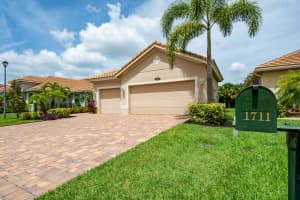 1711 Belmont Cir SW, Vero Beach, FL 32968, Sold 07/30/21