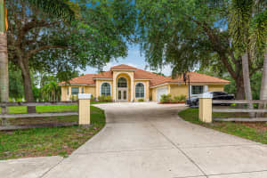 3402 SW Holly Ln, Palm City, FL 34990, Sold 10/12/21