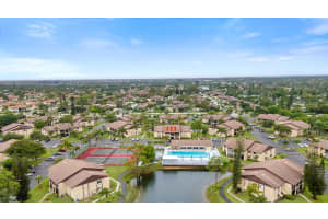 333 Pine Ridge Cir c2, Greenacres, FL 33463, Sold 09/29/21