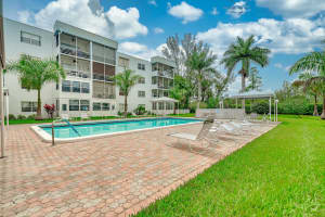 2998 Sunrise Lakes Dr E, Sunrise, FL 33322, Sold 08/10/21