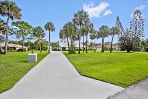 12277 Areaca Dr, Wellington, FL 33414, Sold 09/28/21