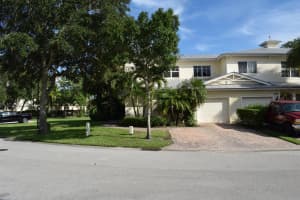 3927 Sabal Way, Fort Pierce, FL 34981, Sold 09/20/21